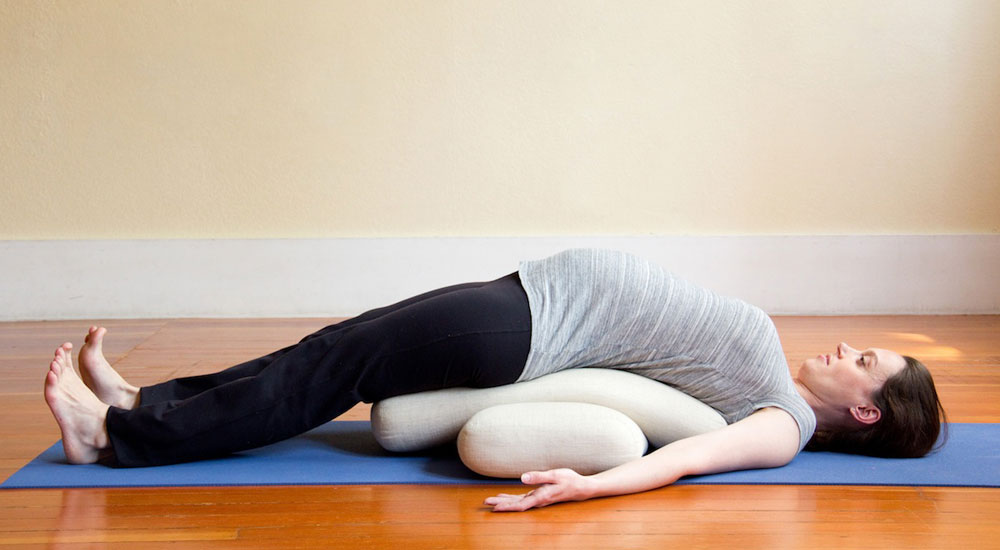 Pregnancy Yoga poses to help with pregnancy discomforts, SPD and back ache