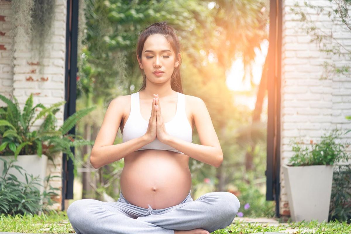 pregnancy yoga for insomnia